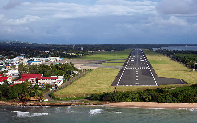 Need info on a.n.r. robinson international airport (TAB)? Find all the essential passenger information you need right here.