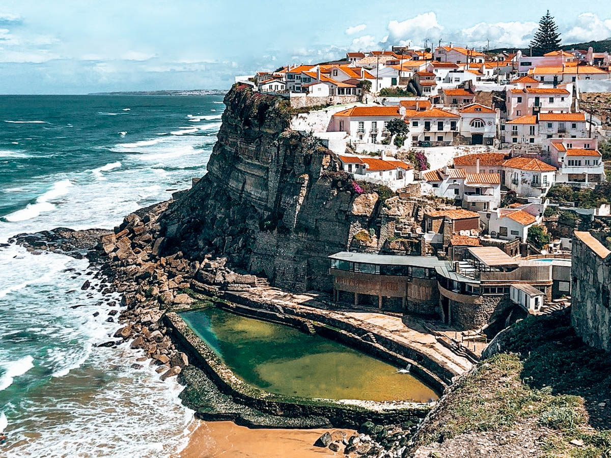 Best day trips from Lisbon to try? Explore these amazing places just a short journey away.