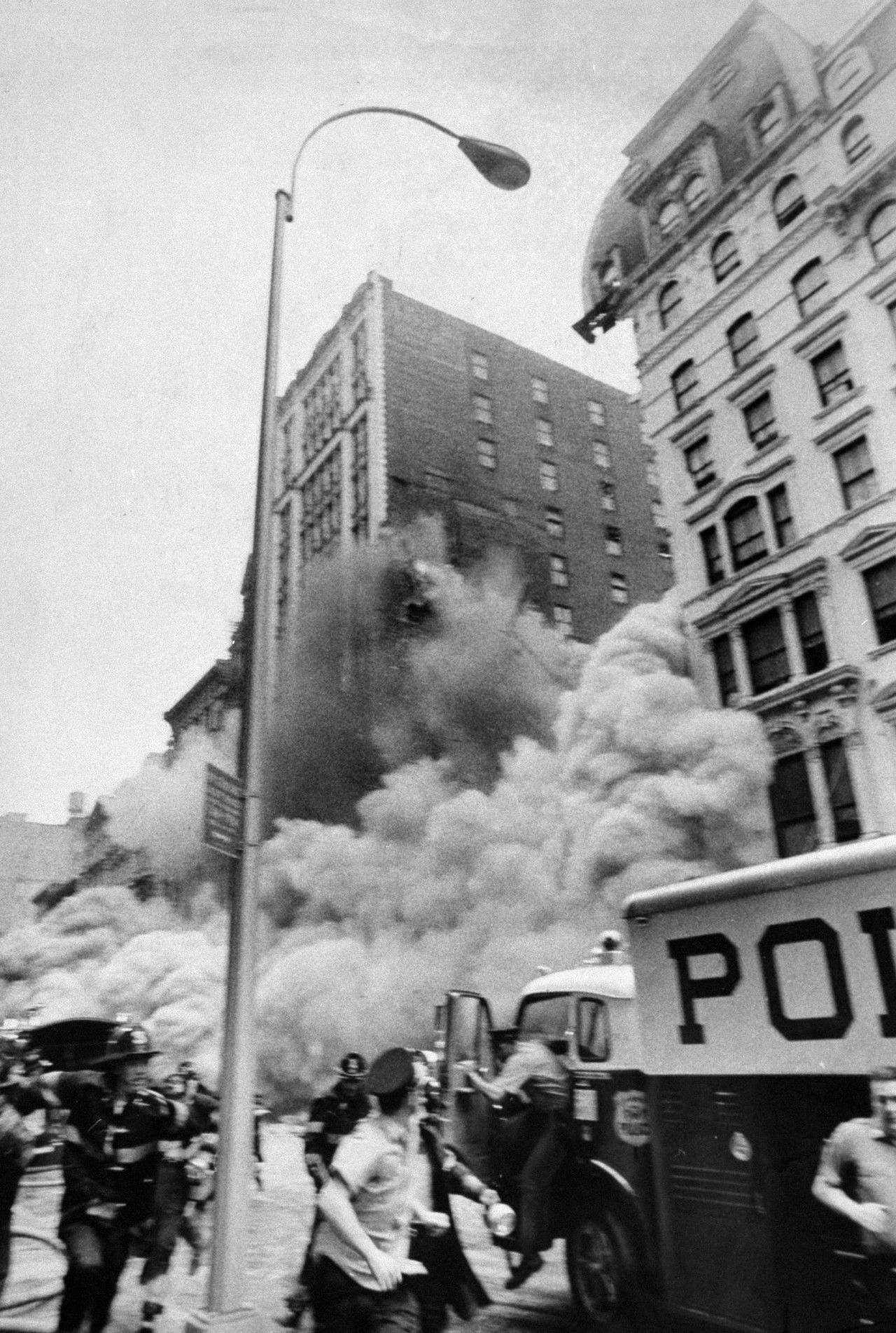 The Mercer Arts Center collapse: Uncover the details of what happened to this historic venue.