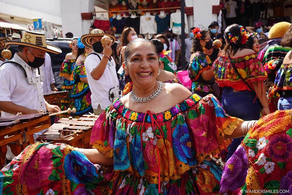 Dont just visit, celebrate! Know how to enjoy local celebrations in Mexico during the year.