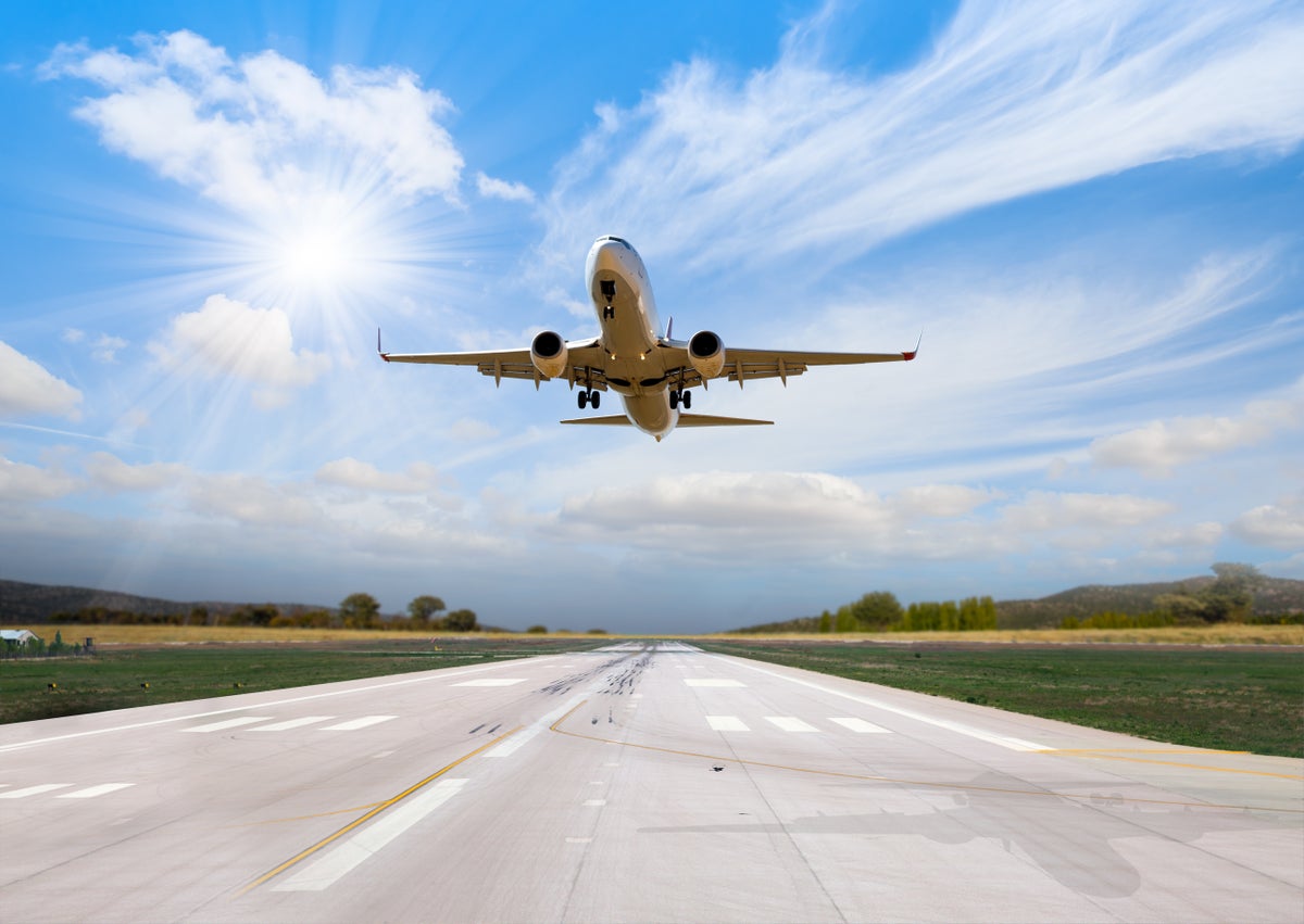 Want the lowest flight prices? Use these best flight comparison websites for finding the lowest airfares.