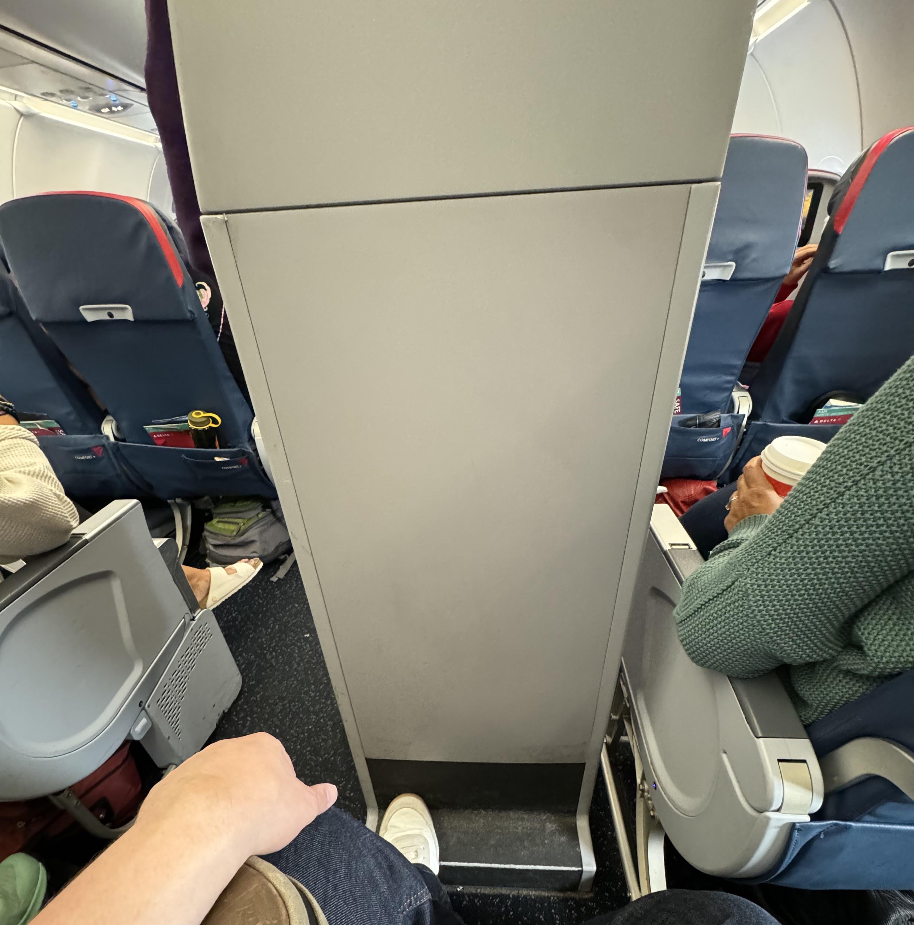 Tired of uncomfortable airline seats? Master flight search engines for booking the best seat selection for comfort.