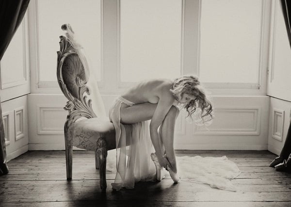 What are some different model nude poses? (Explore these artistic styles for your photography)