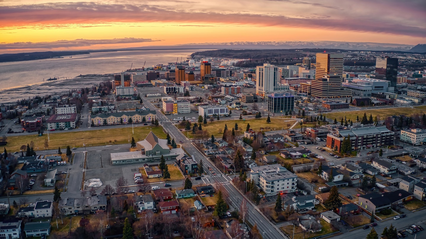 Deciding where to stay in Anchorage Alaska on a budget? Discover these affordable options for your stay.
