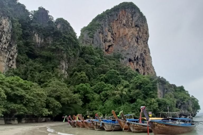 Airports in Krabi: Confused which to choose? This easy guide helps you decide quickly!