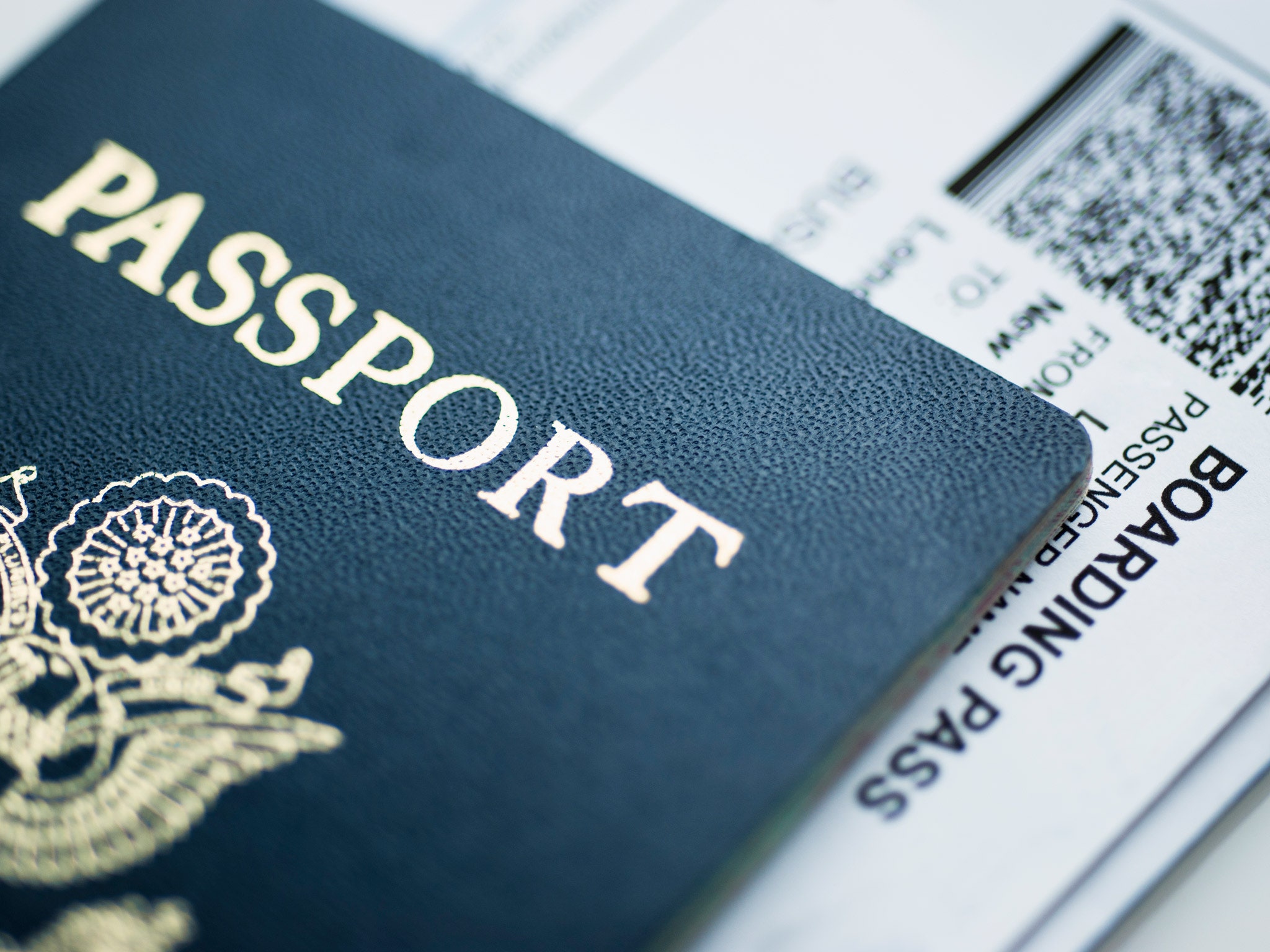 How to protect your passport from theft while traveling? Discover 5 easy ways to keep it secure.