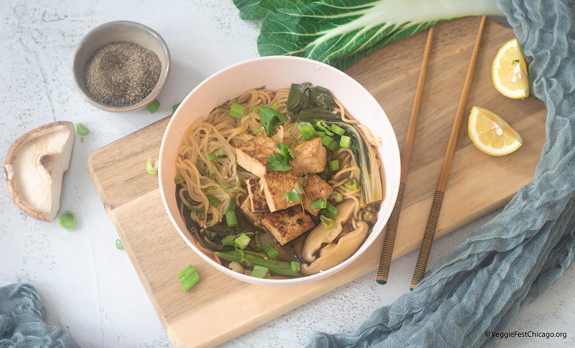 Easy Sopa Chinos Recipe: Make Delicious Chinese Soup Now!