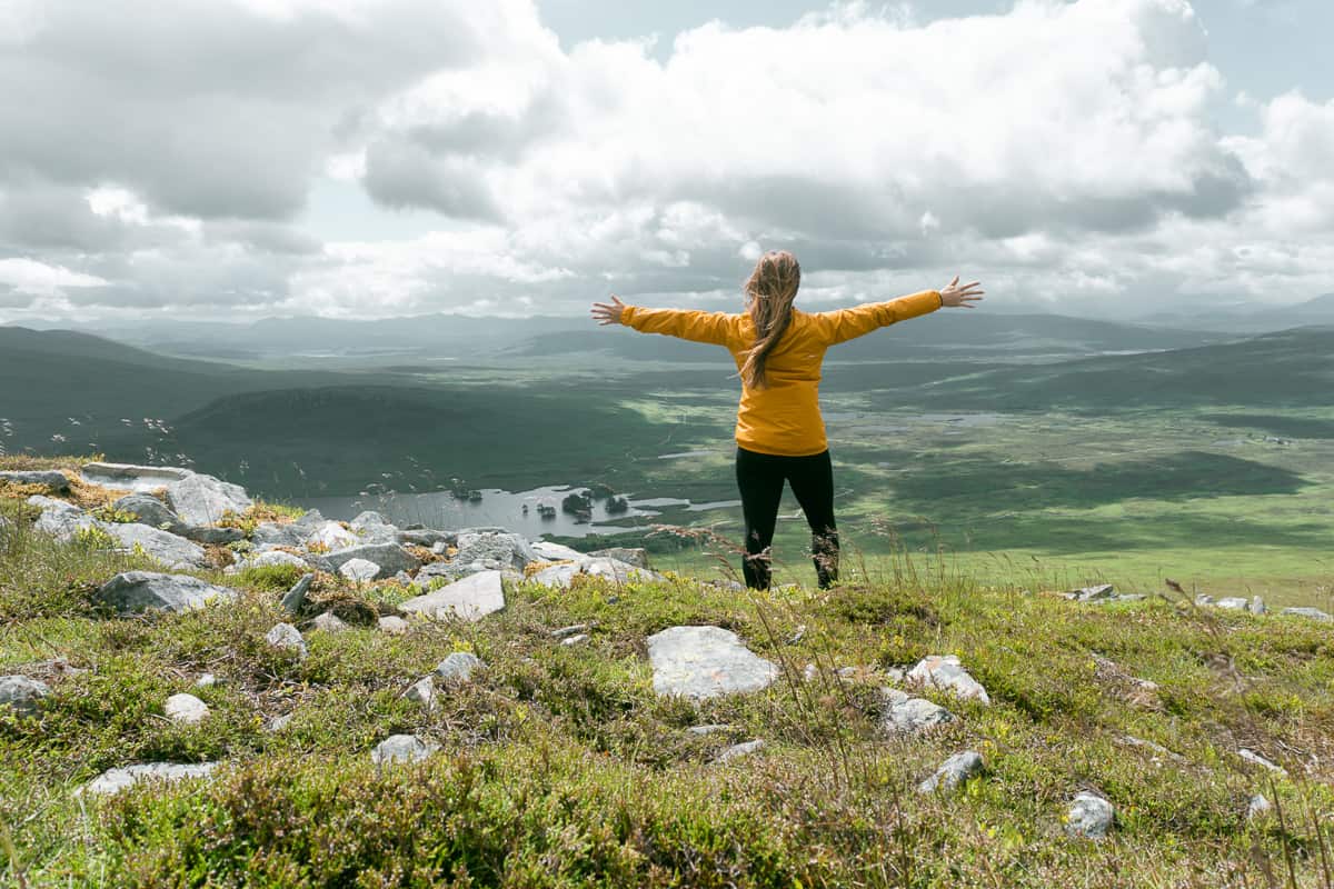 Checking the temperature in Aberdeen Scotland now? See what clothes you will really need!