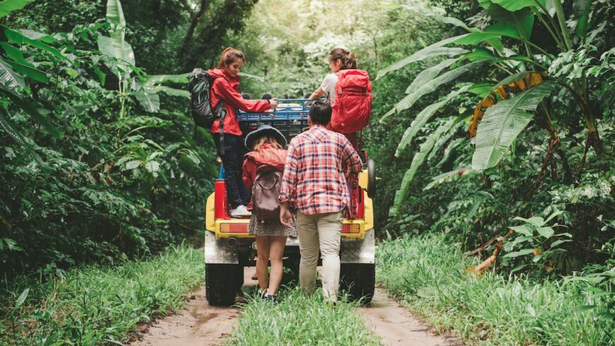 Green transportation for eco-tourists (Making your eco-friendly travel simple and fun for everyone)