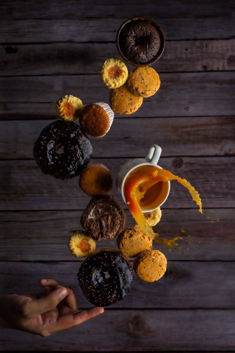 Why is mini pumpkin levitating food photography so cool? Discover the magic and try these simple techniques.