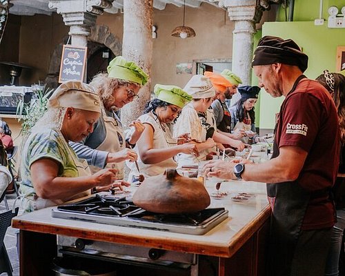 Best food and cultural events to visit in Central America: Whats the buzz? Discover the most vibrant local parties now.