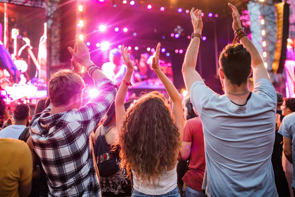 How to enjoy local cultural festivals in North America? Make it unforgettable with this simple advice!