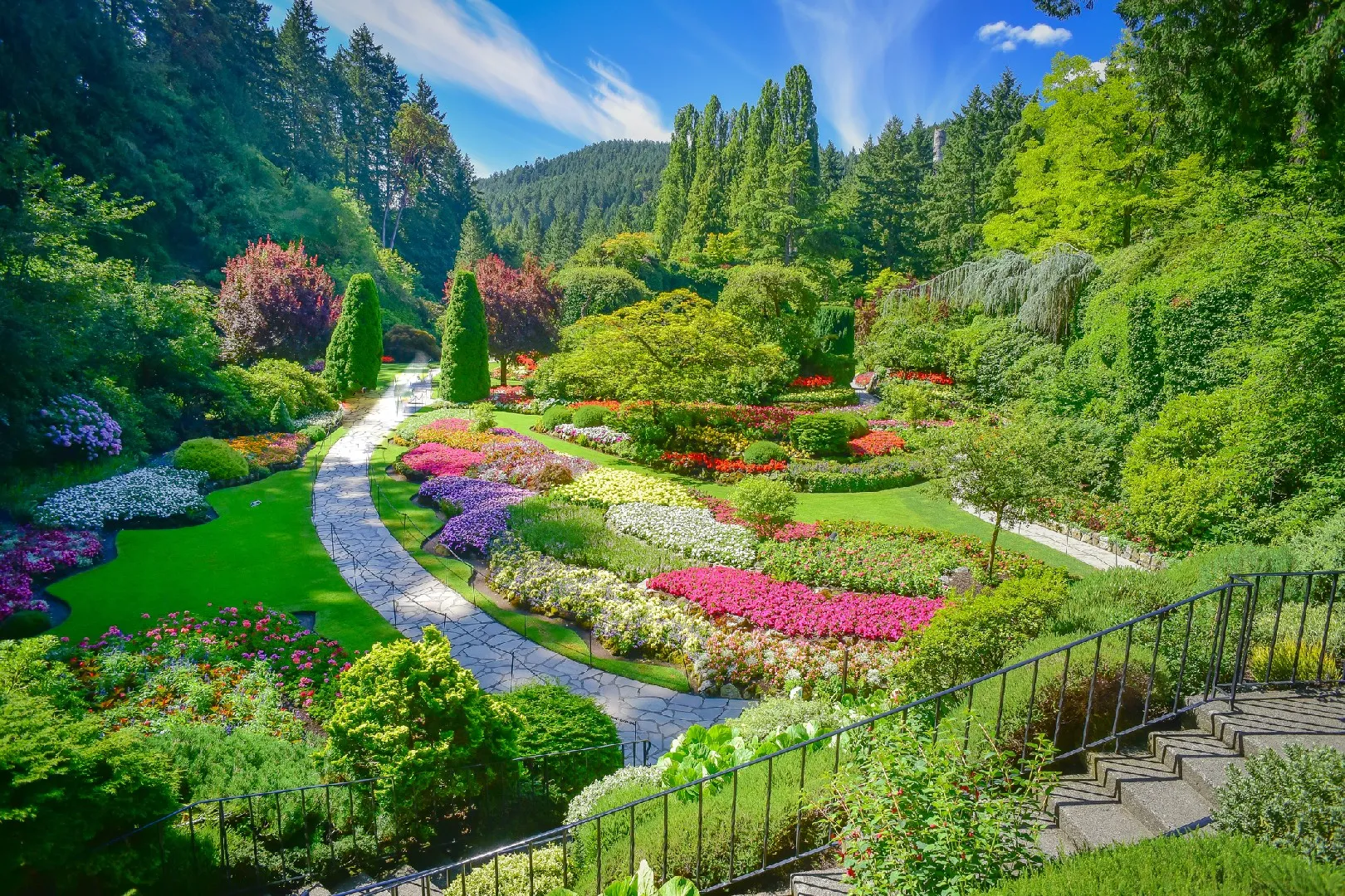 What are the benefits of a landscape with a balance design?