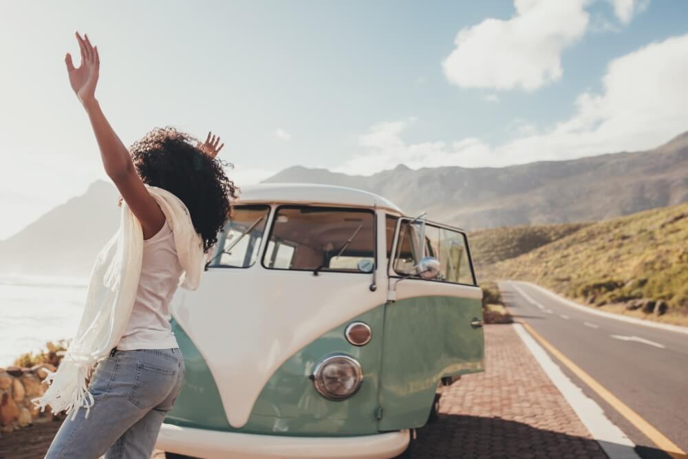 How to avoid dangerous roads abroad? Smart tips for safe trips!