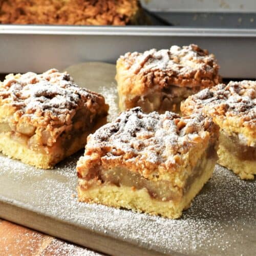 What makes Polish cake special? Compare it with other popular desserts!