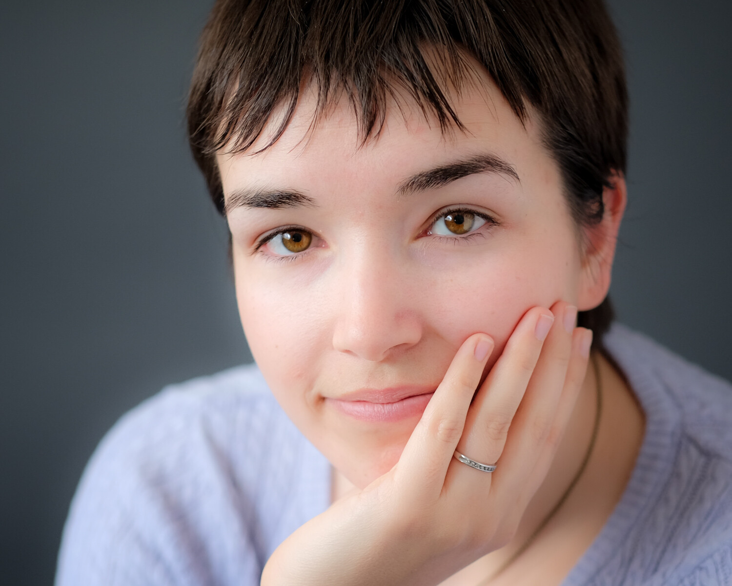 Learn Window Sunlight Portrait Photography Step by Step Like a Pro