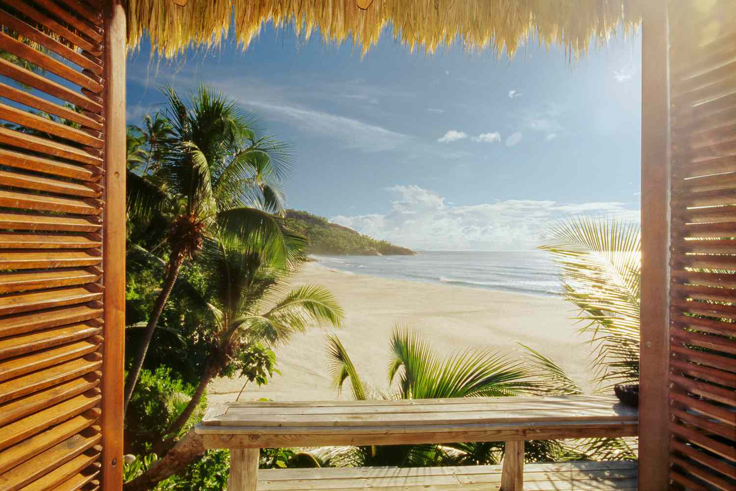 Quick Coastal Stays: Best Hotel Search Engines Booking Beach Locations Now
