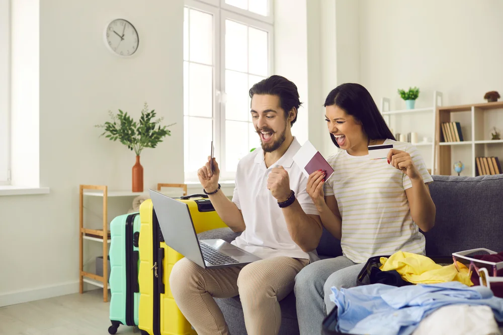 How to Compare Airfare for Overseas Trips? Simple Steps to Score Cheap Tickets!