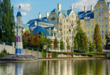 Best Hotel Search Engines: How to Book Resorts with Great Pools Affordably