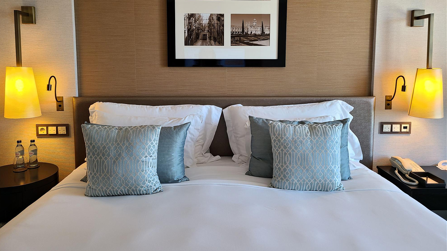 Best tools for comparing hotel prices solo travelers use to save big money!