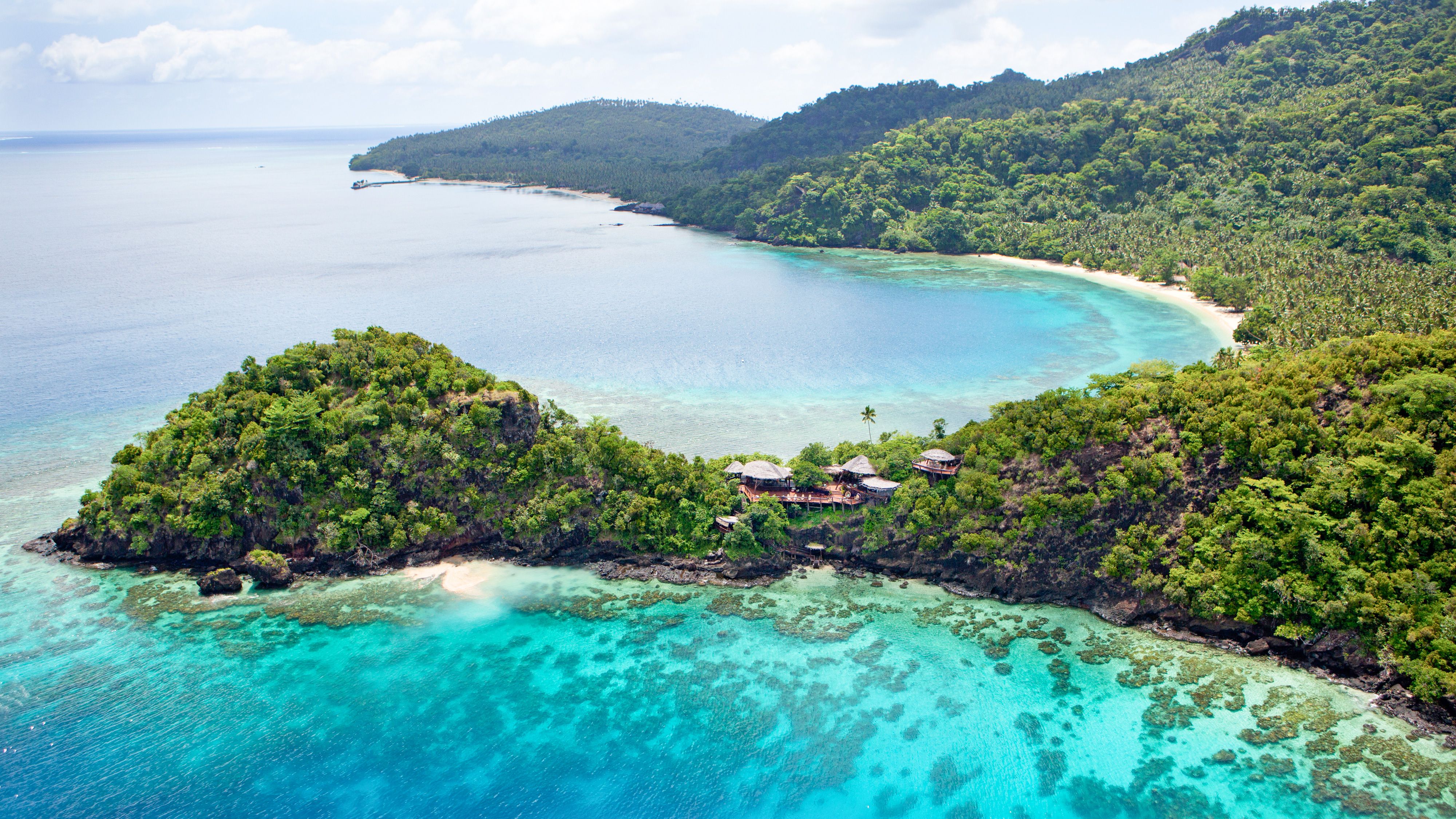 Top tools list for booking tropical hotels: find perfect islands hotels easily!