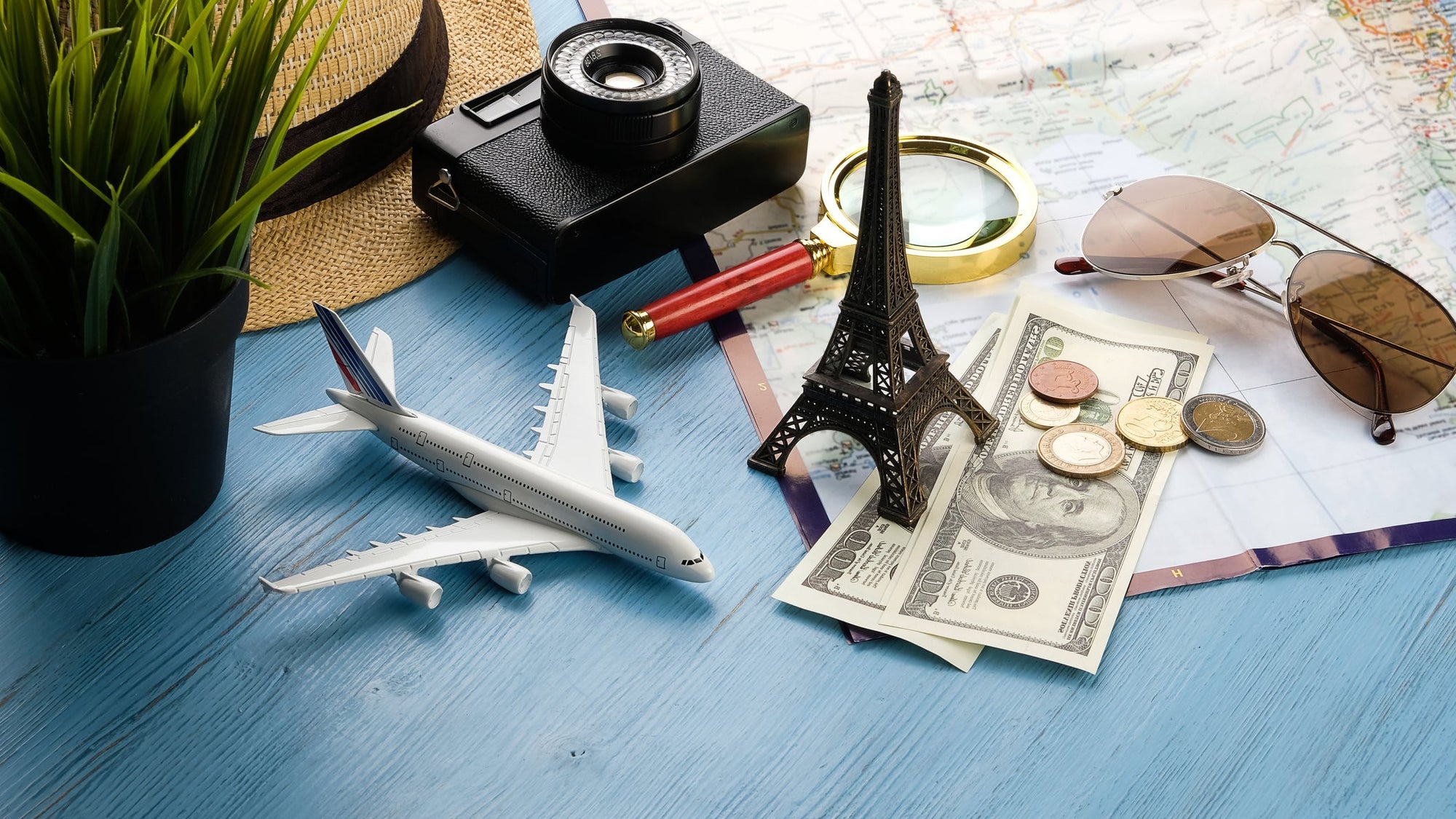 Best tools for comparing hotel prices solo travelers use to save big money!