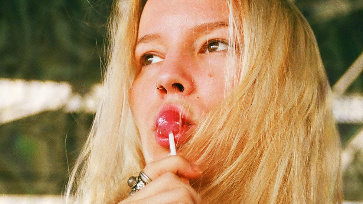 Blow Job to a Woman Explained: Why It Matters & How to Improve!