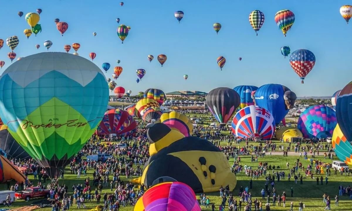 Must-attend global cultural festivals for 2025 on a budget easy ways to save money.