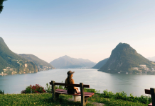 Best tools for comparing hotel prices solo travelers use to save big money!