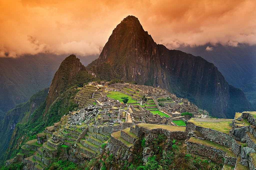 Peru Holidays in April - Weather Tips & 5 Amazing Places You Must Visit!