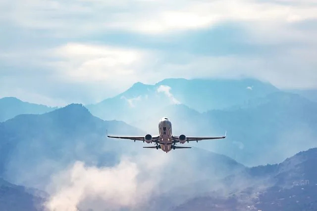 Best Flight Search Engines for Weekend Flights: Find Cheap Deals Fast!