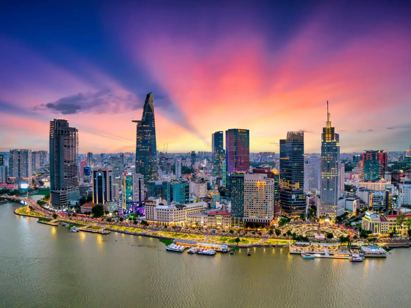 what are unique ho chi minh city things to do? experience the local culture way.