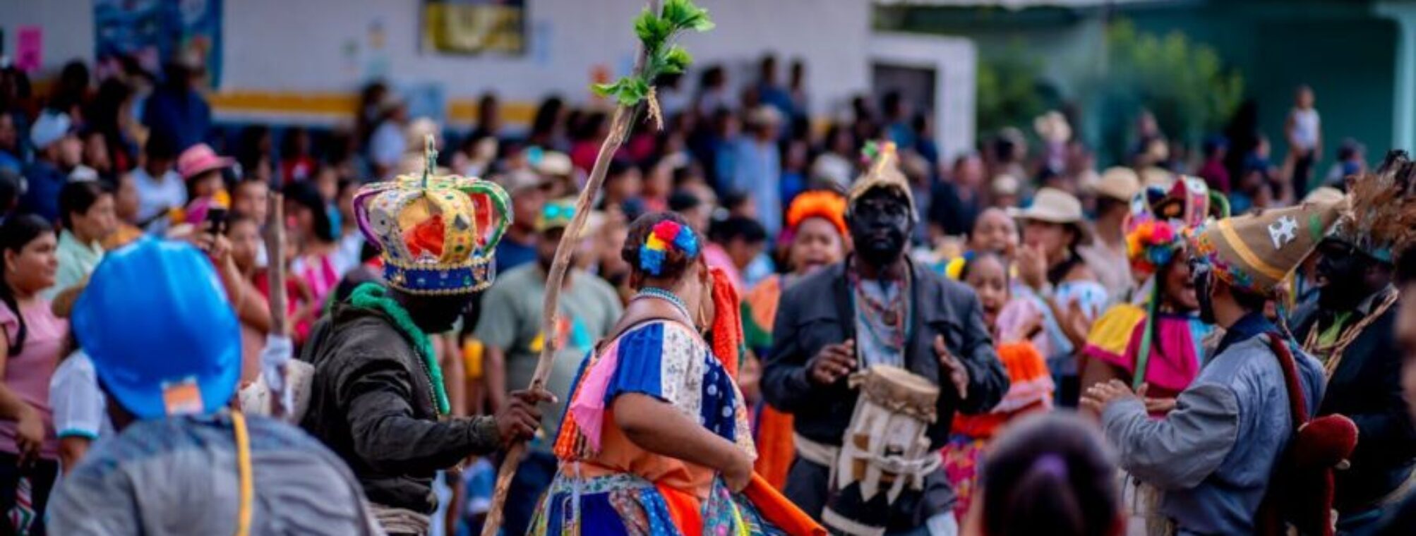 How to participate in traditional parades worldwide