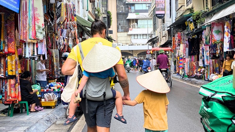 Ho Chi Minh City things to do with kids? Family activities guide with options!