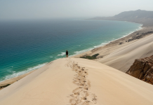 What is low-impact travel gear for tourists? Know essential kits.